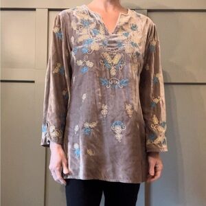 Tasha Polizzi Collection Velvet Embroidered Metallic Long Bell Sleeve Blouse Med